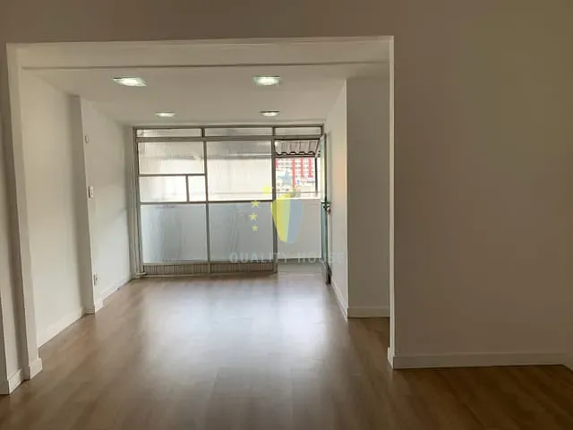 Sala à venda, no bairro Méier em Rio de Janeiro