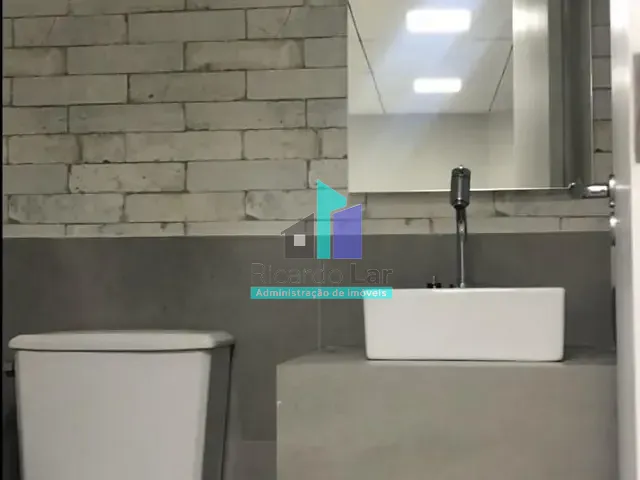 Sala à venda ou para alugar, no bairro Jardim Londrina em São Paulo