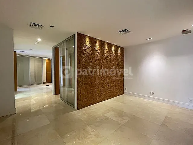 Sala com 268m², para alugar, no bairro Centro em Rio de Janeiro