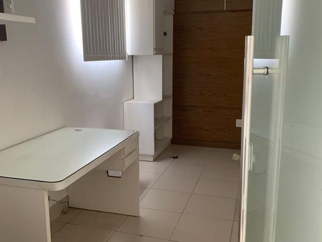 Sala com 80m², à venda, no bairro Centro em Juiz de Fora