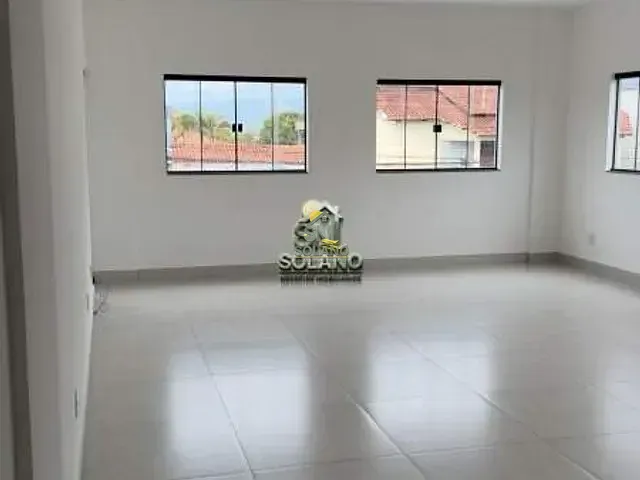 Sala com 45m², para alugar, no bairro Vila Brasília em Aparecida de Goiânia