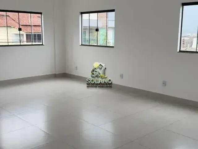 Sala com 45m², para alugar, no bairro Vila Brasília em Aparecida de Goiânia