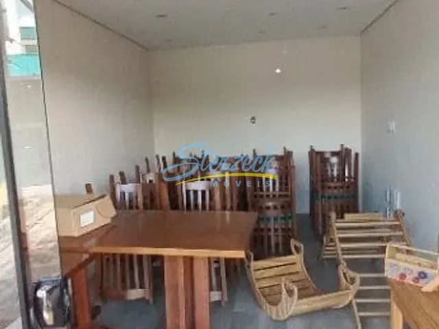 Sala com 14m², para alugar, no bairro Centro em Vinhedo