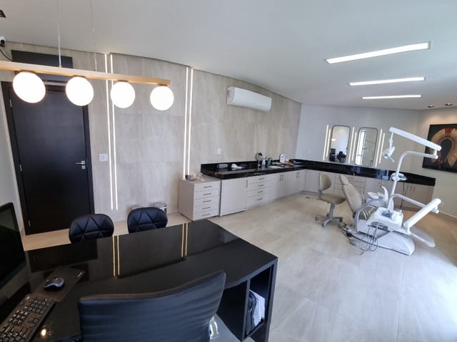 Sala com 196m², à venda, no bairro Setor Oeste em Goiânia
