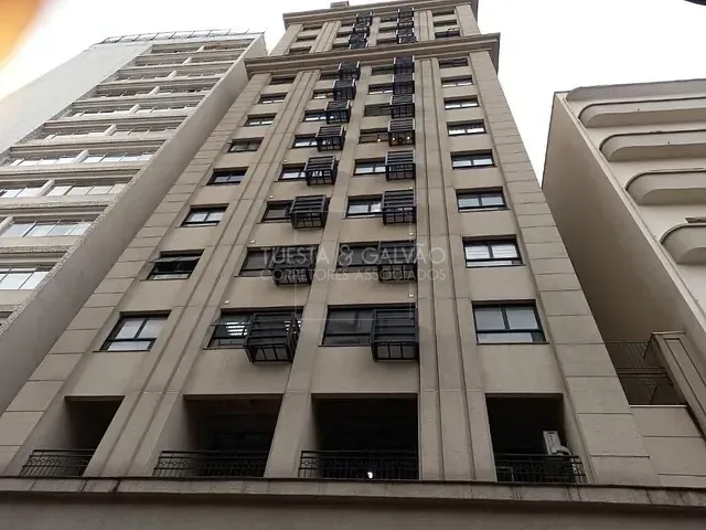 Sala com 26m², à venda, no bairro Centro em Curitiba