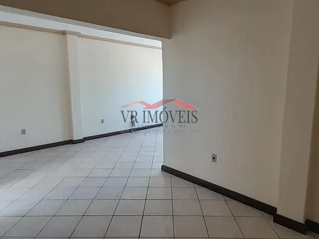 Sala para alugar, no bairro Aterrado em Volta Redonda