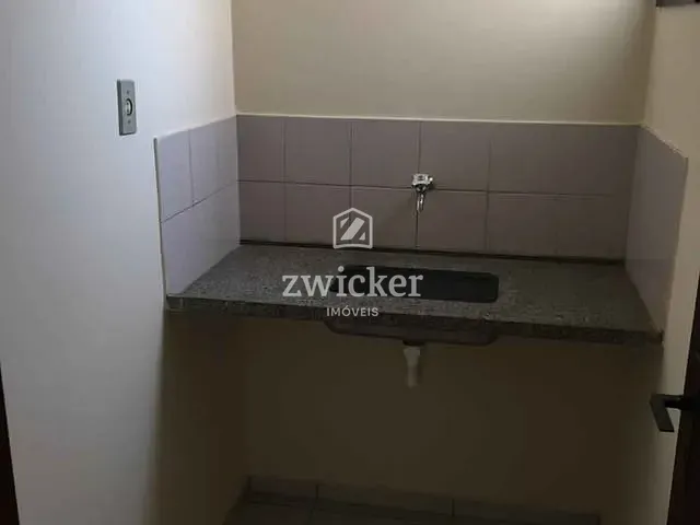 Sala com 80m², à venda ou para alugar, no bairro Centro em Bauru