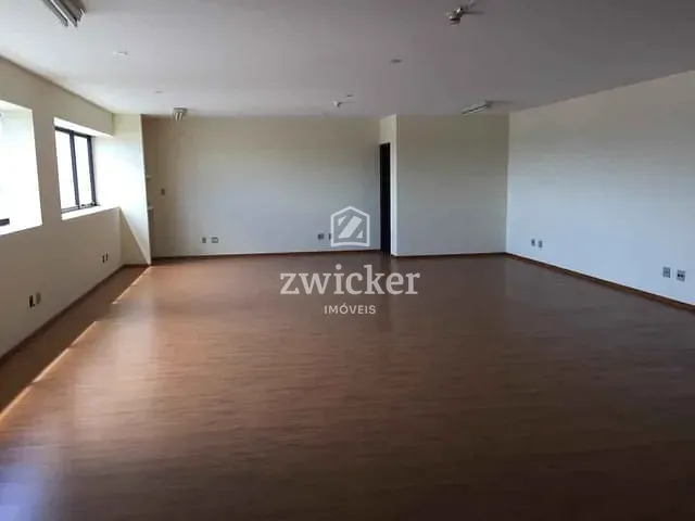 Sala com 80m², à venda ou para alugar, no bairro Centro em Bauru