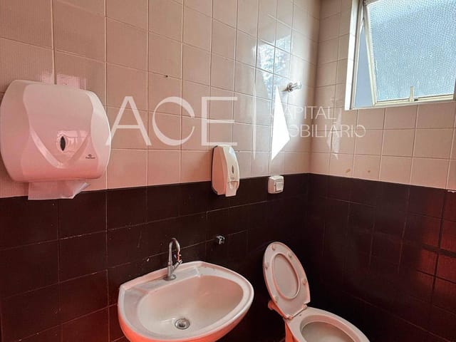 Sala para alugar, no bairro Setor Central em Goiânia