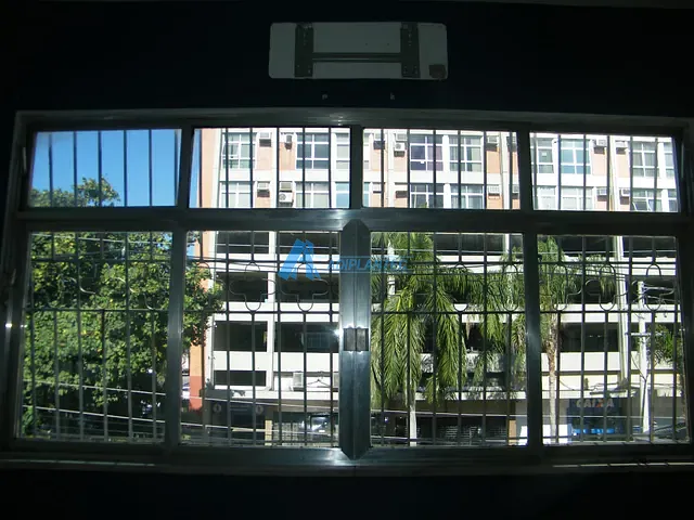 Sala com 36m², para alugar, no bairro Penha Circular em Rio de Janeiro
