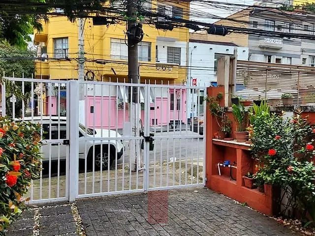 Sala com 15m², para alugar, no bairro Barra Funda em São Paulo