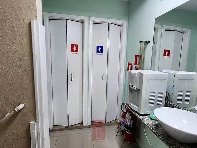 Sala com 15m², para alugar, no bairro Barra Funda em São Paulo