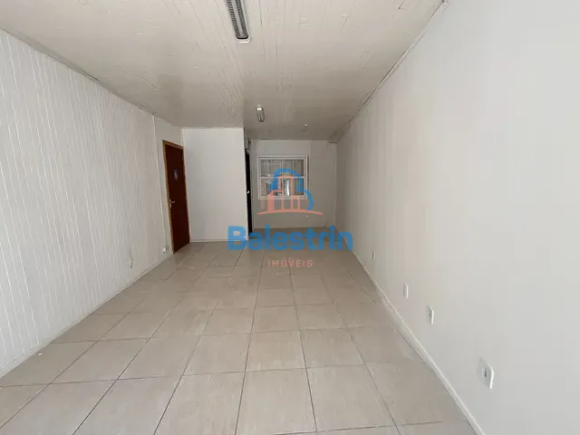 Sala para alugar, no bairro Centro em Fraiburgo