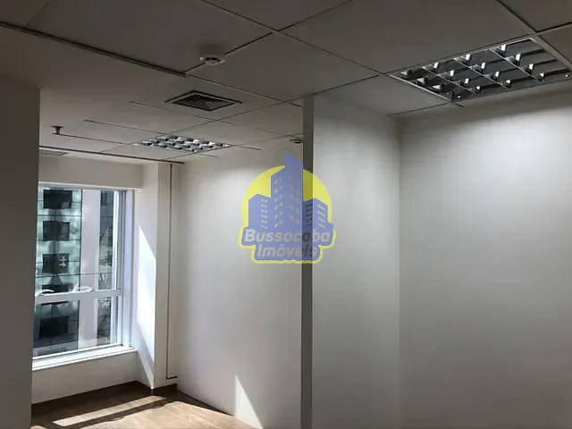 Sala para alugar, no bairro Alphaville Industrial em Barueri