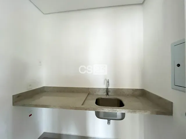 Sala à venda ou para alugar, no bairro Bela Suiça em Londrina