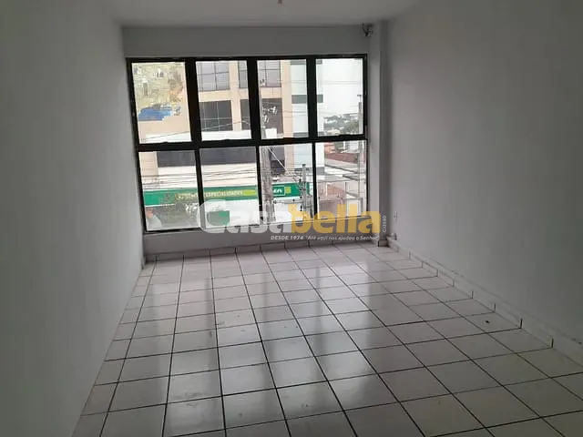 Sala com 17m², para alugar, no bairro Setor Sul em Goiânia