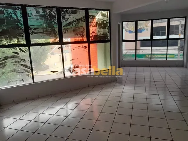 Sala com 17m², para alugar, no bairro Setor Sul em Goiânia