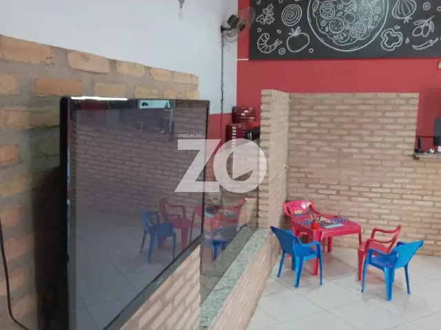 Sala com 220m², à venda, no bairro Núcleo Habitacional Mary Dota em Bauru