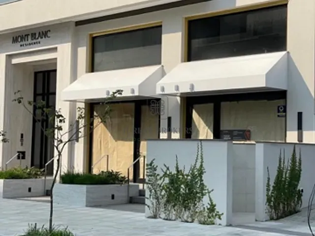 Sala à venda, no bairro Jurerê em Florianópolis