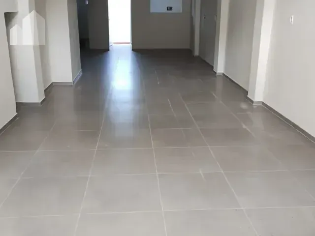 Sala com 80m², para alugar, no bairro Vila São João em Queimados