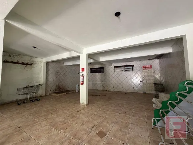 Sala para alugar, no bairro Saí Mirim em Itapoá