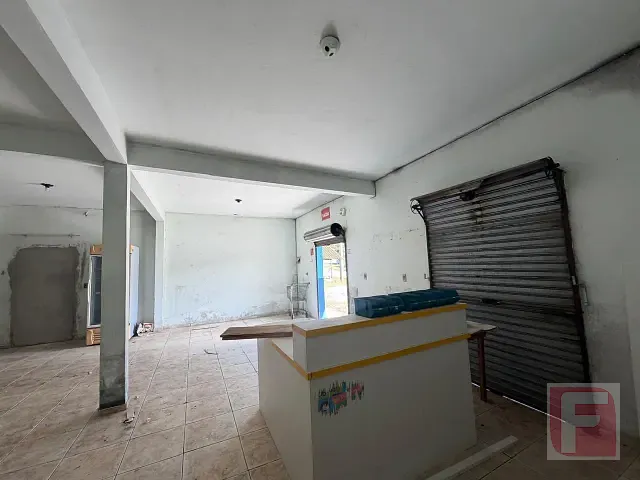 Sala para alugar, no bairro Saí Mirim em Itapoá