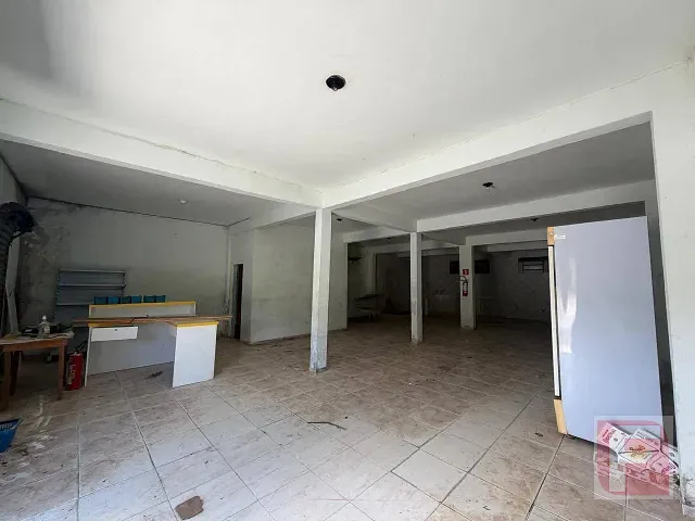 Sala para alugar, no bairro Saí Mirim em Itapoá