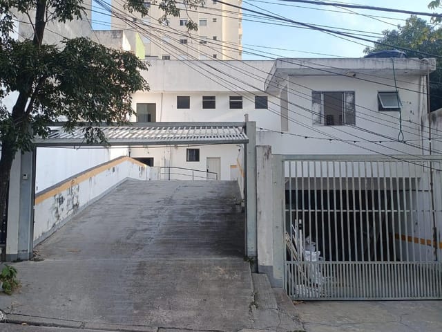 Sala com 420m², à venda, no bairro Vila Firmiano Pinto em São Paulo