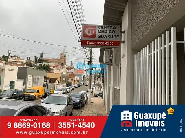 Sala com 31m², para alugar, no bairro Centro em GUAXUPÉ