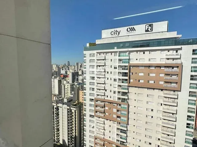 Sala com 601m², para alugar, no bairro Setor Bueno em Goiânia