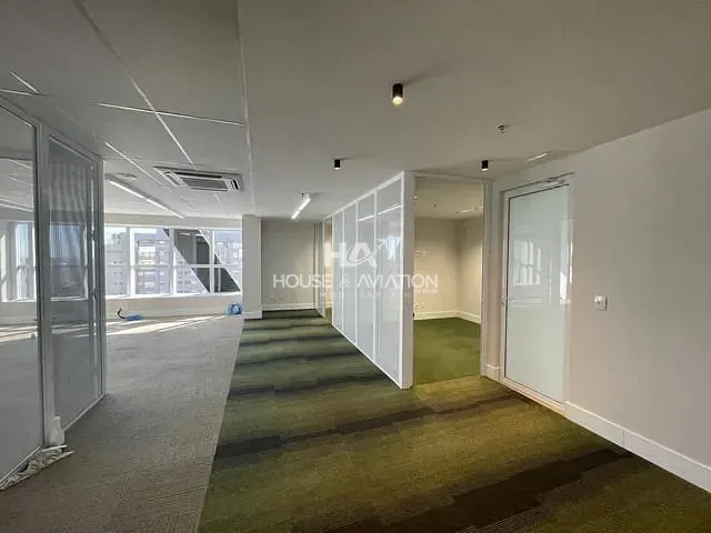 Sala com 601m², para alugar, no bairro Setor Bueno em Goiânia