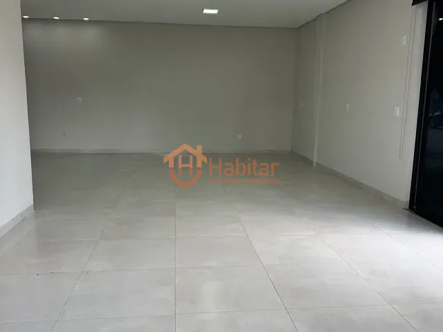 Sala com 72m², para alugar, no bairro Centro Norte em Sorriso