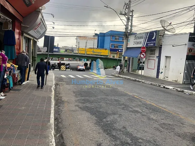 Sala para alugar, no bairro Centro em Vitória da Conquista