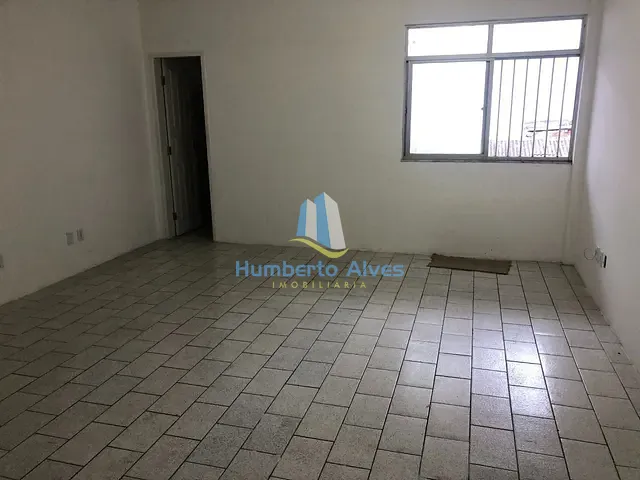 Sala para alugar, no bairro Centro em Vitória da Conquista