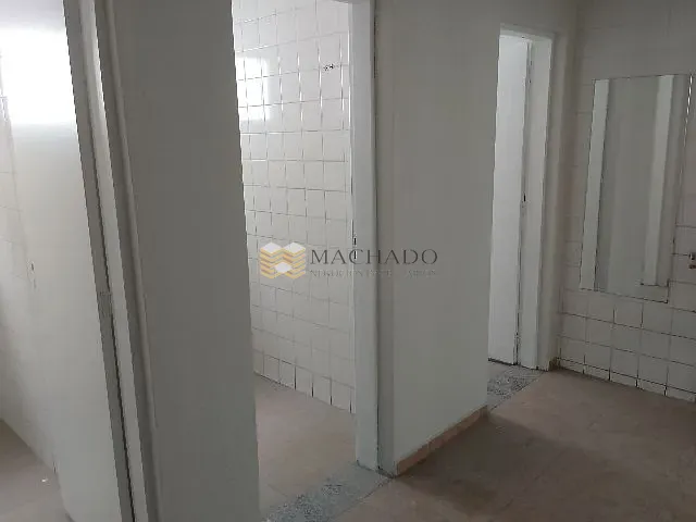 Sala com 375m², para alugar, no bairro Empresarial Mirante de Cajamar (Polvilho) em Cajamar