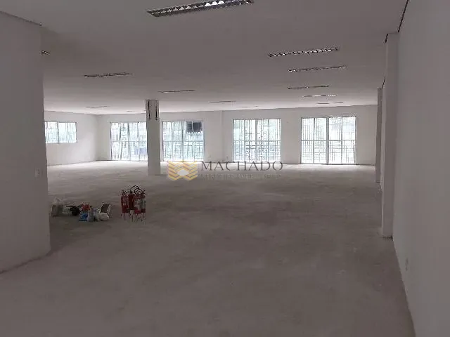 Sala com 375m², para alugar, no bairro Empresarial Mirante de Cajamar (Polvilho) em Cajamar