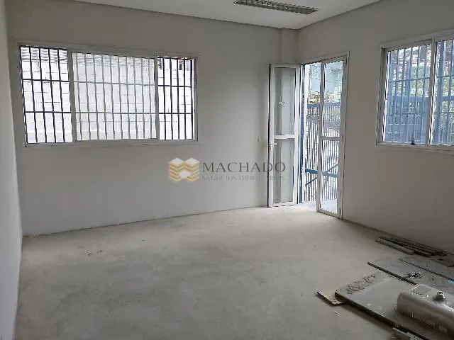 Sala com 375m², para alugar, no bairro Empresarial Mirante de Cajamar (Polvilho) em Cajamar