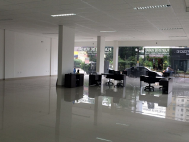 Sala com 278m², à venda, no bairro Meia Praia em Itapema