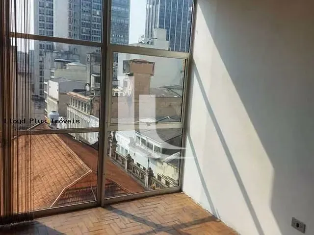 Conjunto comercial à venda ou para alugar, no bairro Sé em São Paulo