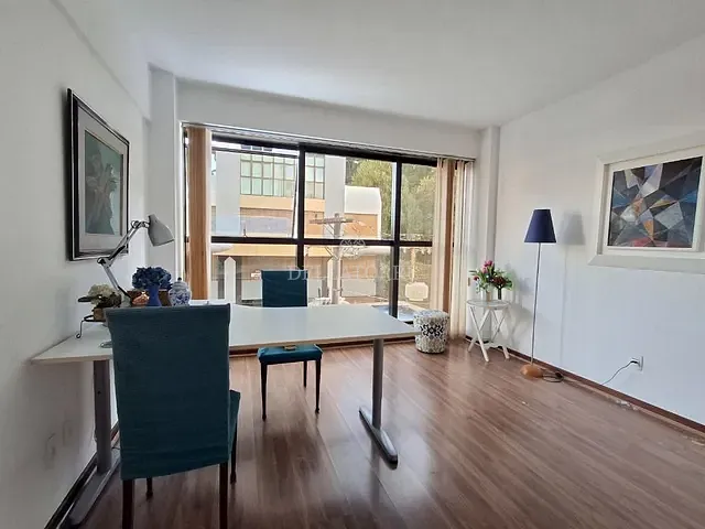 Sala à venda, no bairro Várzea em Teresópolis