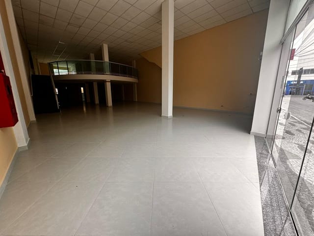 Sala à venda, no bairro Centro em Matinhos