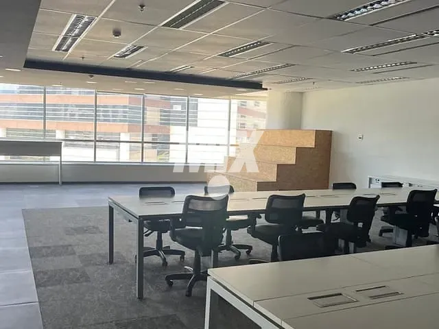 Sala para alugar, no bairro Vila Olímpia em São Paulo