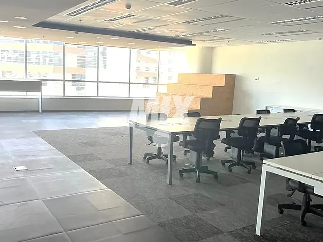 Sala para alugar, no bairro Vila Olímpia em São Paulo