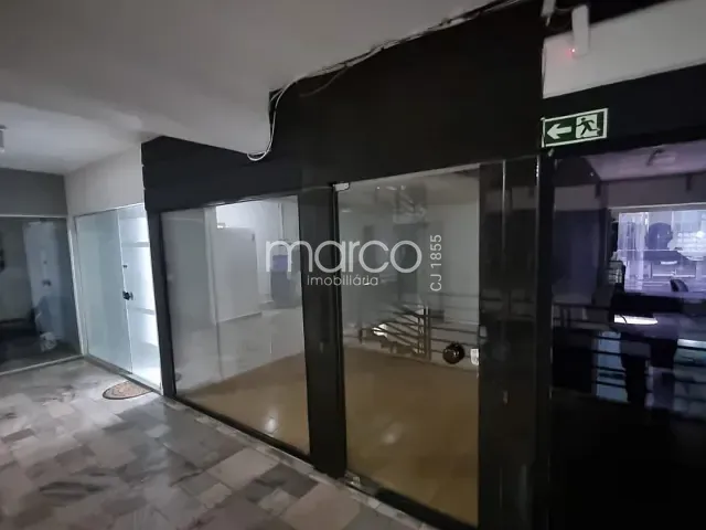 Sala para alugar, no bairro Setor Bueno em Goiânia