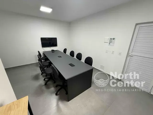Sala para alugar, no bairro Costeira  em Balneário Barra do Sul