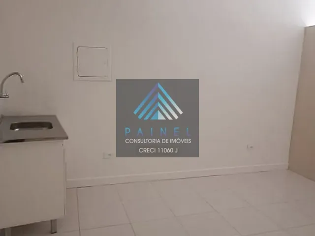 Sala para alugar, no bairro República em São Paulo