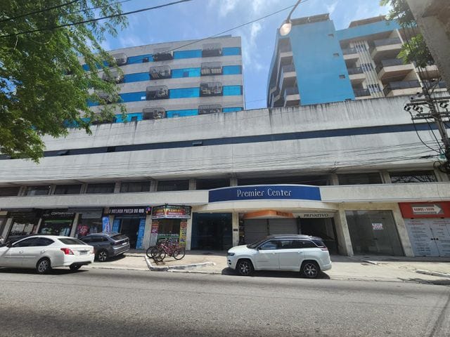 Foto do Sala - Sala em prédio para Locação com 45 metros com  2 ambientes,Lavabo  e com direito a 1 vaga  Centro, Cabo Frio, RJ | Proced Imóveis