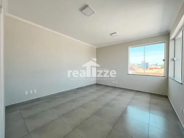 Sala com 19m² 1 quarto e 1 banheiro, para alugar, no bairro Centro em Itapira
