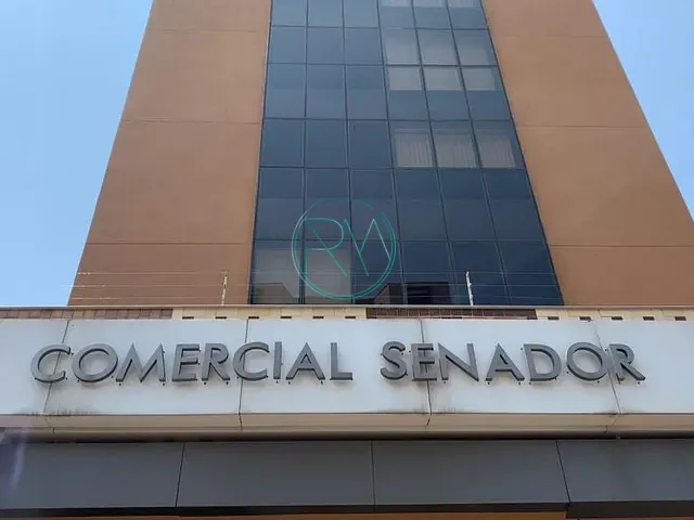 Sala com 55m², à venda, no bairro Centro em Londrina