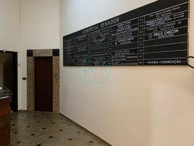 Sala com 55m², à venda, no bairro Centro em Londrina